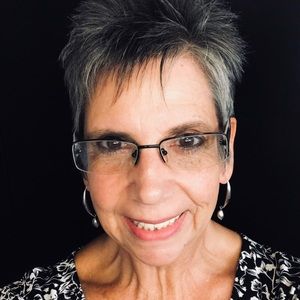 Meet your Posher, Donna